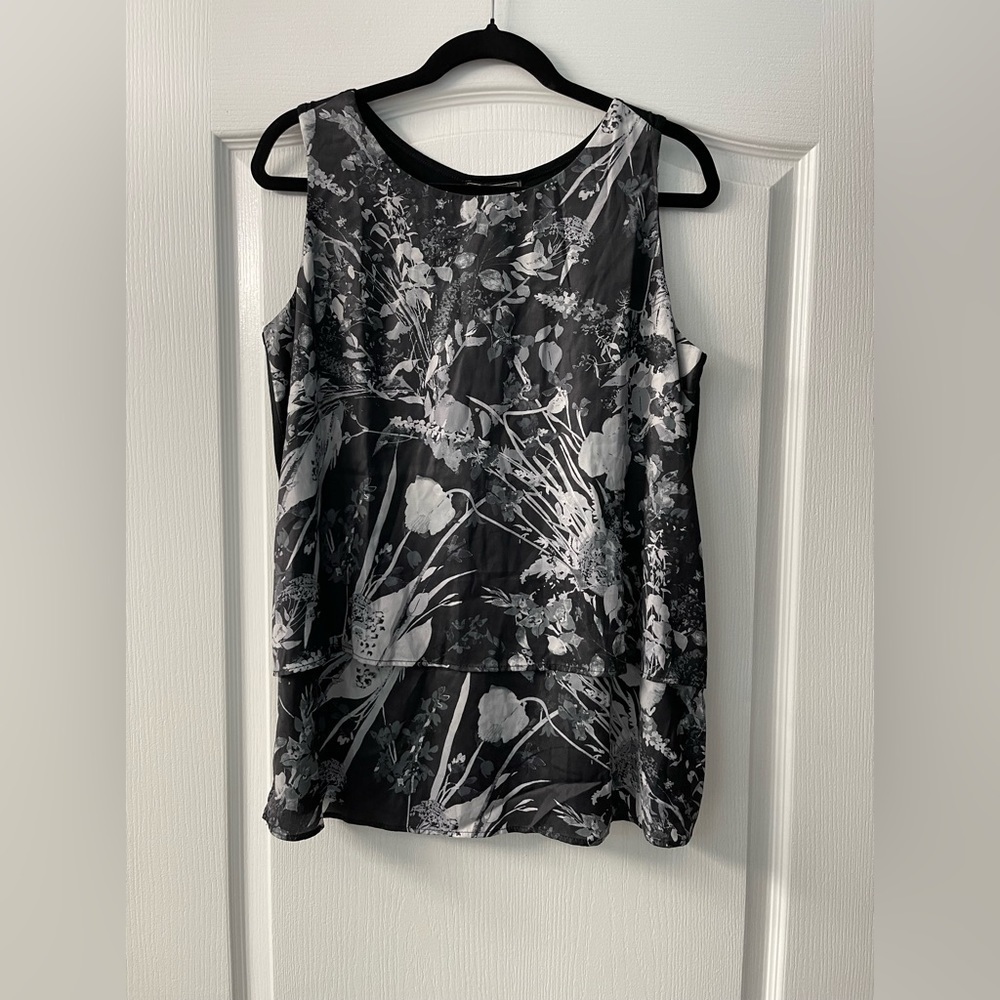DG2 by Diane Gilman Easy Tank Black/Gray Pattern